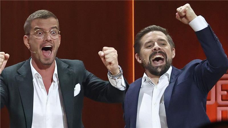 Joko Winterscheidt (l) und Klaas Heufer-Umlauf sind ein Erfolgs-Gespann. (Archivbild)
