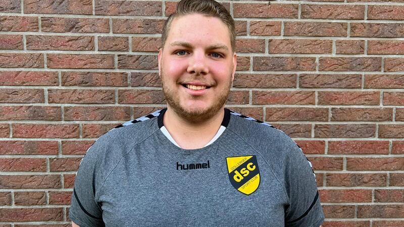Kreisläufer ärgert Top-Team: Dollerner Talent tankt sich durch Jonah Grothmann
