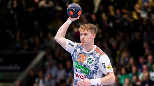 Jonathan Edvardsson und die TSV Hannover-Burgdorf spielten zum Jahresabschluss in Leipzig.