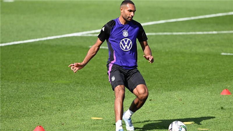 Medien: Tah wechselt schon für Club-WM zu Bayern Jonathan Tah dürfte nach den Nations-League-Spielen mit dem Nationalteam schon schnell für den FC Bayern im Einsatz sein.