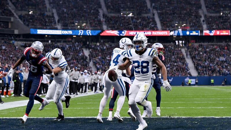 Flop auch in Frankfurt: Patriots verlieren weiter Jonathan Taylor erzielte den einzigen Touchdown der Partie.