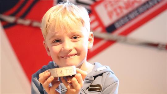 Jonne Ikemeyer schoss sein erstes Eishockeytor vor wenigen Wochen.