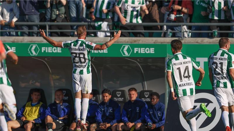 Inklusive Traumtor: Münster schlägt Hertha BSC Jorrit Hendrix traf sehr sehenswert für Münster.