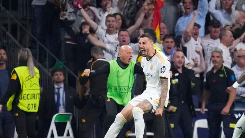 Joselu war der Matchwinner für Real Madrid jubelt.