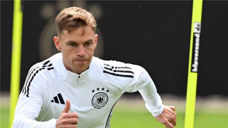 Nagelsmanns klare WM-Signale: Drei Neulinge und kein Sané Joshua Kimmich ist auf dem Weg zur WM besonders gefordert (Archivbild).