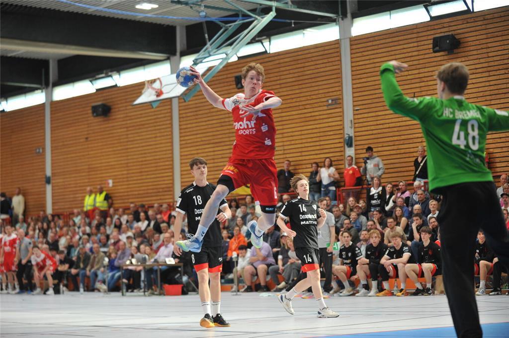 Josua Schleßelmann warf sechs Tore gegen den HC Bremen.