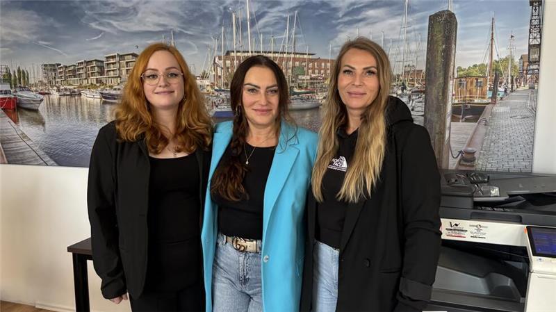 Jowita Tagay (Mitte) mit den beiden Leitungskräften vom Entlastungsdienst, Magdalena Lukowska (links) und Kamila Balzer.
