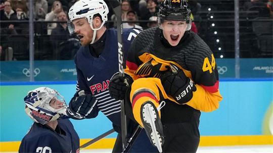 Jubel im Nationaltrikot bei Olympia, Rückschlag in der NHL: Stürmer Joshua Samanski. (Archiv)