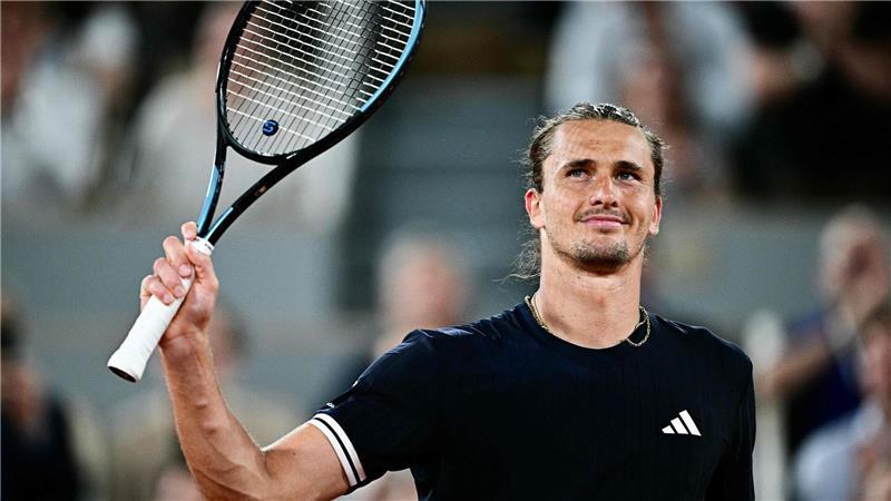 Jubelt über den Drittrunden-Einzug bei den French Open: Alexander Zverev.