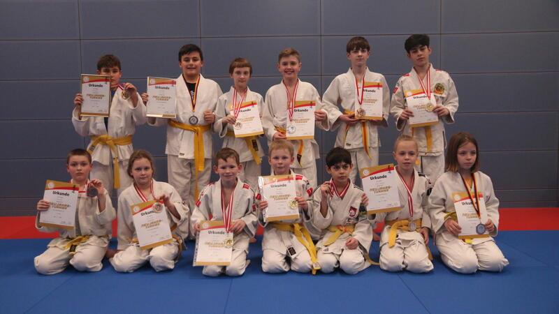 Geschwisterpaare des VfL Stade überzeugen in Bremen Judoka des VfL Stade