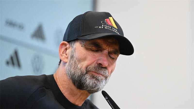Jürgen Klopp erklärt die Niederlage, verfällt aber nicht in Depression.