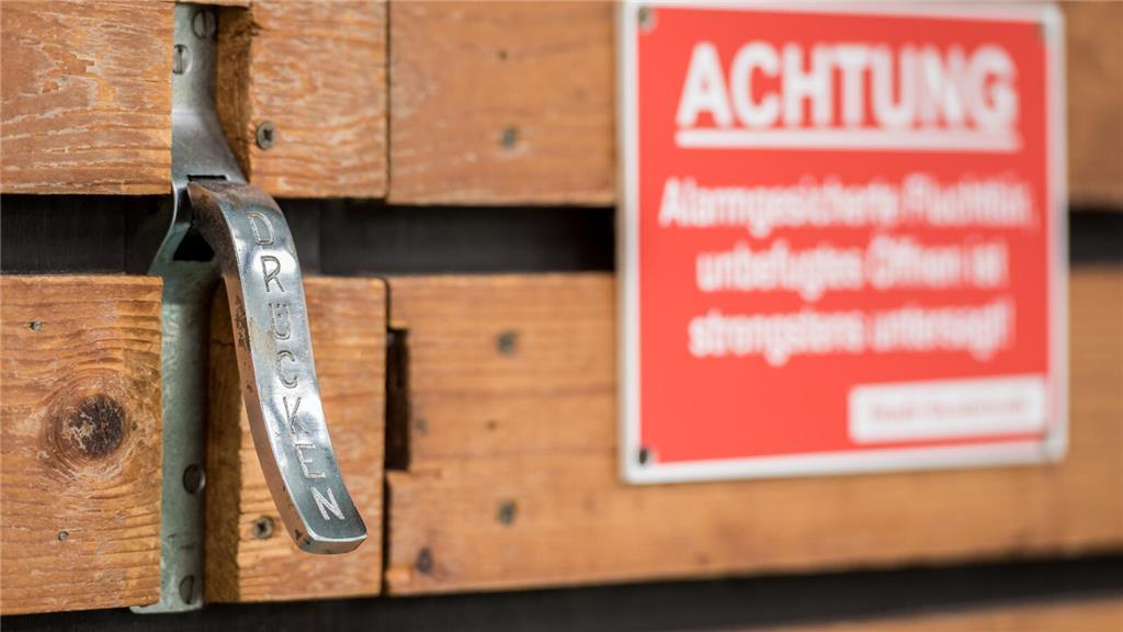 Jürgens: "Auf keinen Fall diesen Hebel, sondern die Daumen hat man in der Hölle ...