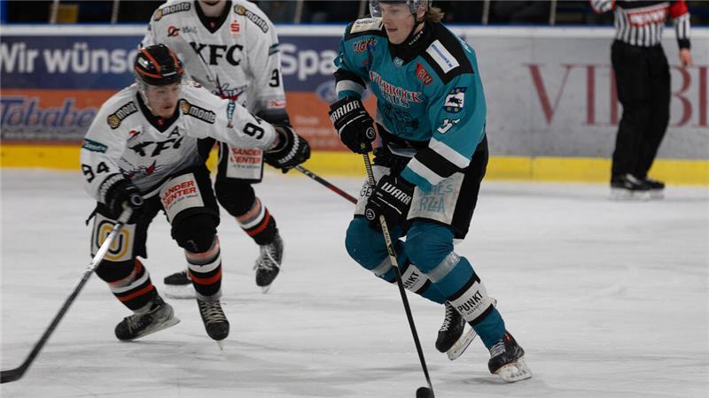 Juho Arminen schießt sich auf Platz eins der Scorerliste.