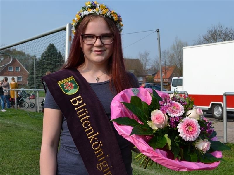 Jule Krämer aus Dornbusch ist die neue Blütenkönigin der Gemeinde Drochtersen.