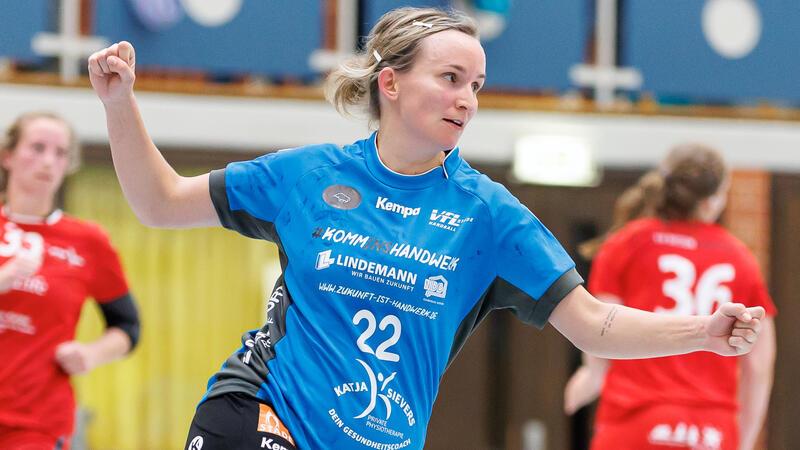 Julia Wichern jubelt.