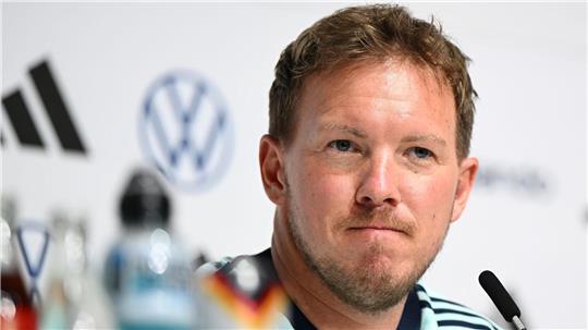 Julian Nagelsmann bei der Auftakt-Pressekonferenz in Herzogenaurach.