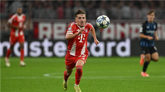 Jung, dynamisch und erfolgreich: Der 17-jährige Lennart Karl ist nun jüngster Champions-League-Torschütze des FC Bayern.