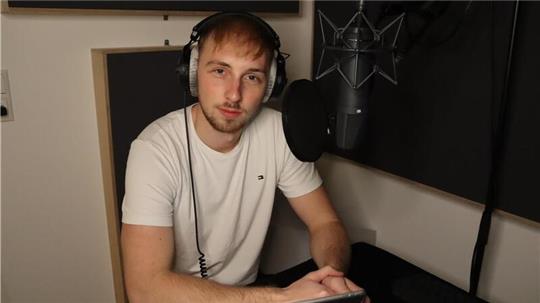 Justin Lange in seinem Aufnahmestudio.