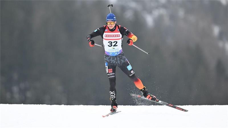 Strelow Elfter in Ruhpolding - Biathleten mit Ski-Problemen Justus Strelow wird im Einzel in Ruhpolding bester Deutscher.