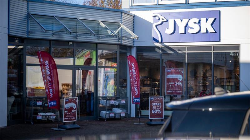 Wie Ikea gegen die Zurückhaltung der Kunden ankämpft Jysk wächst in Deutschland gegen den Branchentrend.