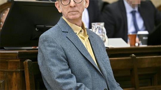 Kabarettist Günther Paal ist in dem Prozess einer von insgesamt drei Angeklagten.