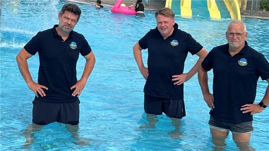 Kämpfen um ihr Freibad (von links): Mike Müller, Dr. Hartmut Meyer und Jens Szidat.