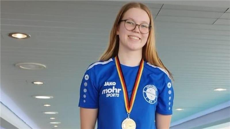 Trainermangel: Wie Stades Nachwuchs trotzdem auf Topniveau schwimmt Käte Ehlers konnte im vergangenen Jahr dreimal die offene Wertung bei den Bezirksmeisterschaften gewinnen.