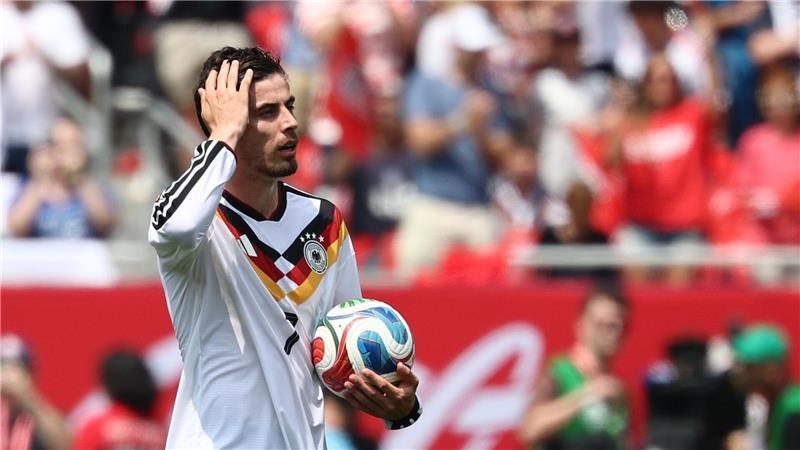 Mit Whiskey-Stimme ins WM-Hotel - Kimmich will „bereit“ sein Kai Havertz soll zu einem großen WM-Faktor werden.
