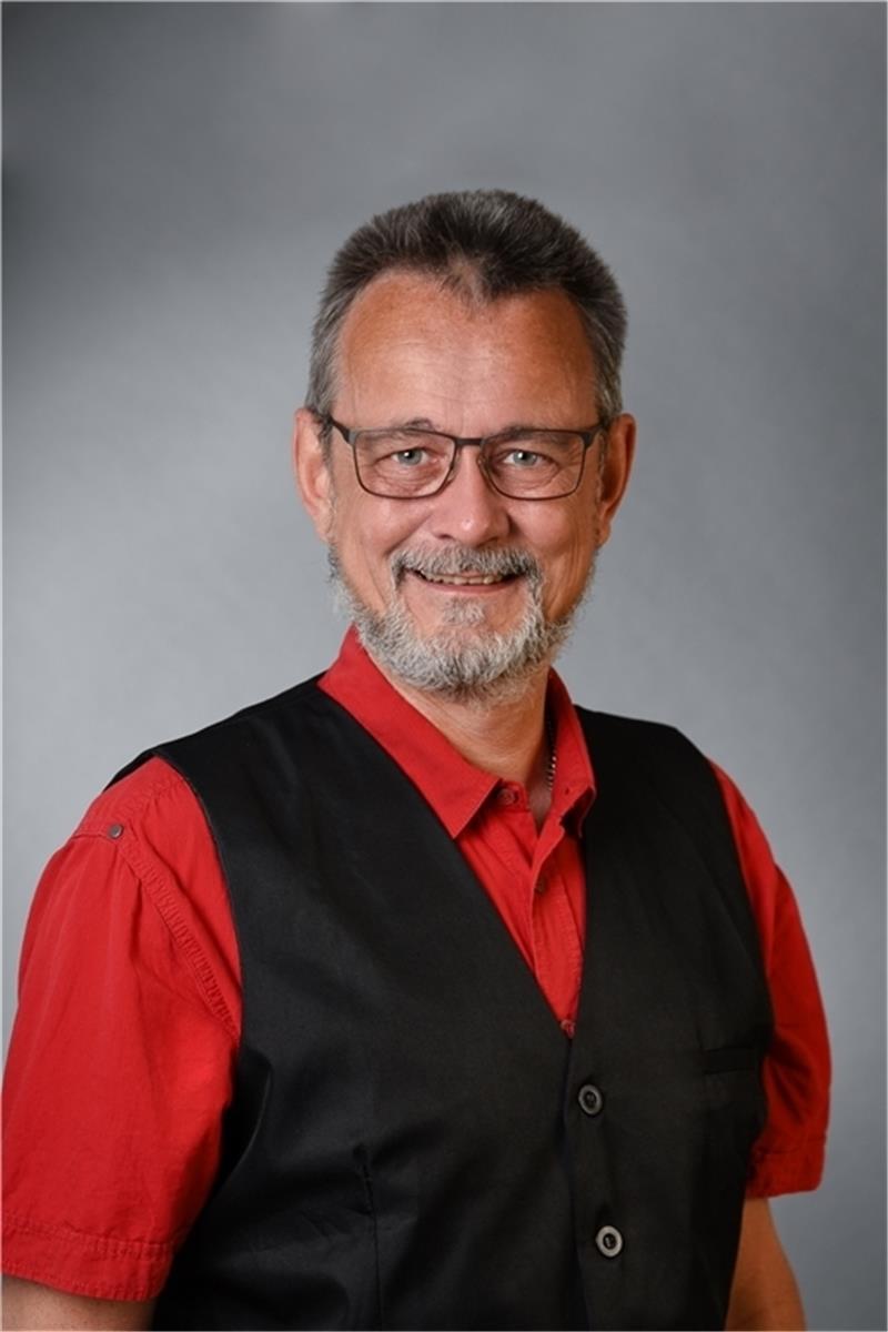 Kai Holm.