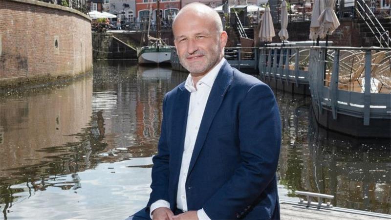 Bürgermeisterwahl in Stade: Das Duell zwischen Koeser und Kramer Kai Koeser lag knapp vor Arne Kramer.