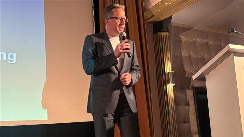 Kai Seefried bei der Verleihung des Gründungspreises.