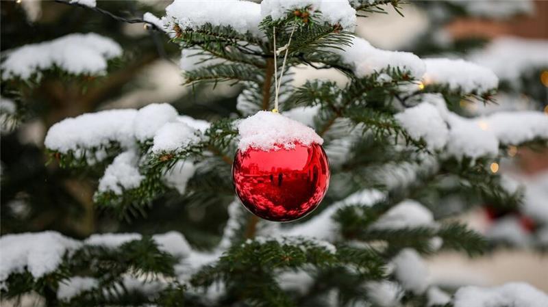 Leise rieselt der Schnee? - Weiße Weihnachten immer seltener Kalt genug, damit es schneit und der Schnee liegen bleibt, ist es immer seltener. (Archivbild)
