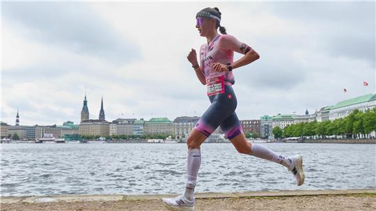 Kam als Zweiter der Ironman-EM in Hamburg an: Laura Philipp.  