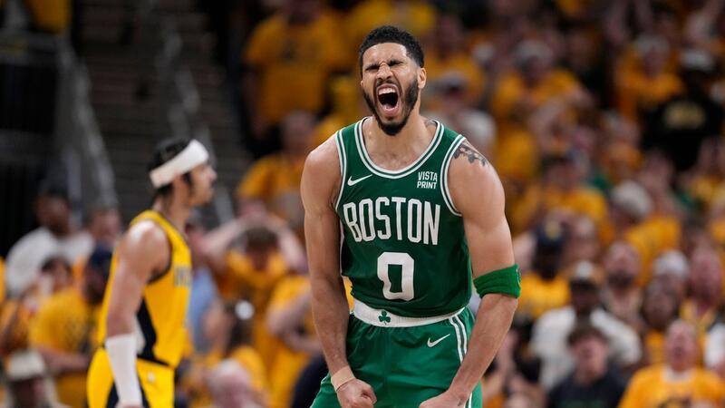 Celtics stehen nach Sieg über Pacers in den NBA-Finals Kam gegen die Indiana Pacers auf 26 Punkte, 13 Rebounds und acht Assists: Bostons Jayson Tatum.
