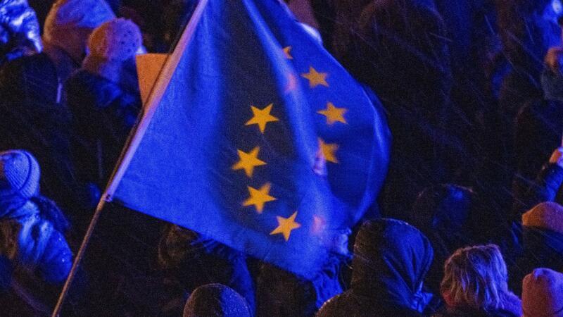 Neue EU-Regeln sollen Kampf gegen Menschenhandel verbessern Kampf gegen Menschenhandel soll effektiver werden: Vertreter der EU-Mitgliedstaaten und des Europaparlaments haben sich darauf verständigt, eine bereits existierende Richtlinie zur Strafverfolgung umfassend zu ergänzen (Archivbild).