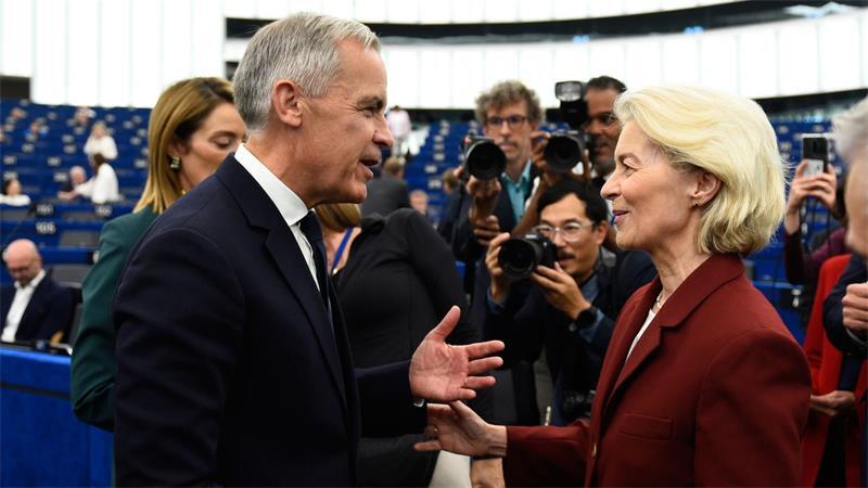 Kanada wird vorerst kein assoziiertes EU-Mitglied Kanadas Premierminister Mark Carney war im September zu Gast im EU-Parlament und sprach dabei auch mit Kommissionspräsidentin Ursula von der Leyen über die künftige Zusammenarbeit. (Archivbild)