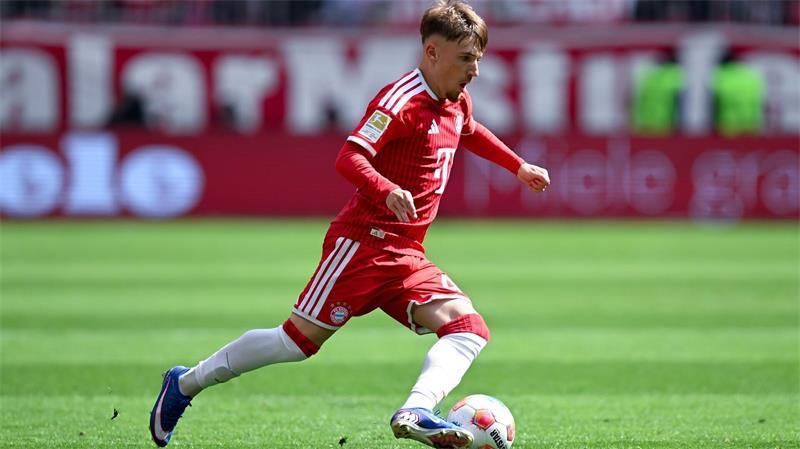 Los geht’s: Nächster Bayern-Knallstart gegen Stuttgart? Kann wieder mitmischen: Bayern-Youngster Lennart Karl. (Archivbild)