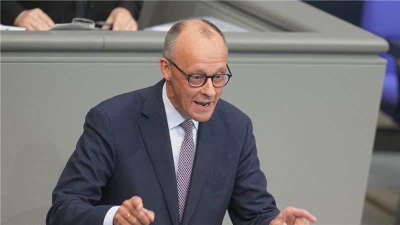 Die sozialen Baustellen – Kommt ein Jahr der Reformen? Kanzler Friedrich Merz (CDU) stimmte im Bundestag auf große Reformen ein. (Archivfoto)