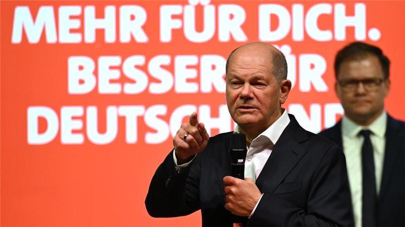 Kanzler Scholz bemängelt Versäumnisse bei der Asylrechts-Umsetzung in Bayern.