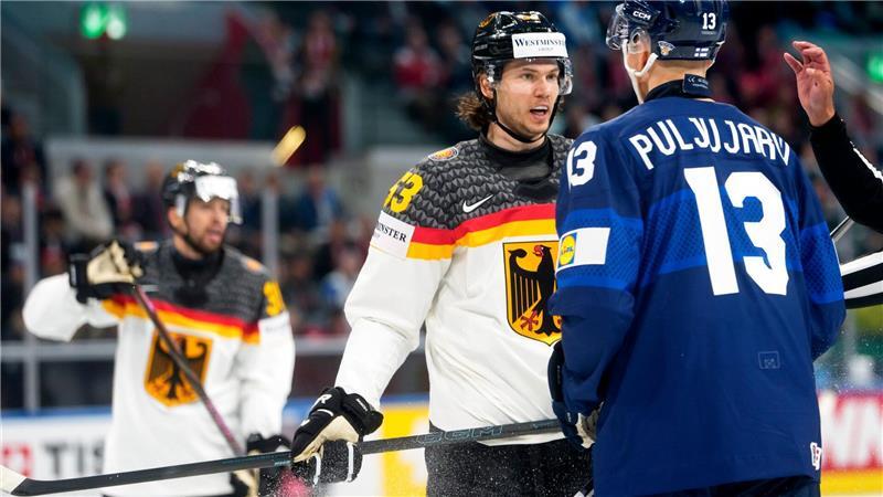 Kapitän Moritz Seider im Wortgefecht mit NHL-Kollege Jesse Puljujarvi.