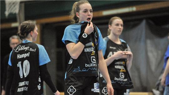 Kapitänin Isabelle Dölle wird gegen Leverkusen fehlen.