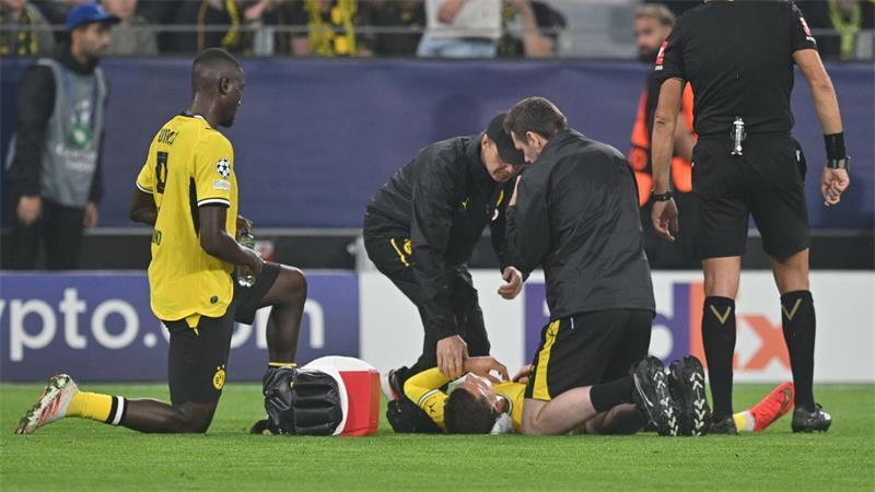 BVB besiegt Villarreal mit Mühe und sorgt sich um Karetsas Karetsas musste erst behandelt und dann ausgewechselt werden.