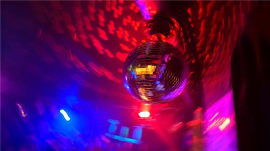 Karfreitag herrscht Tanzverbot in Clubs und Diskotheken.