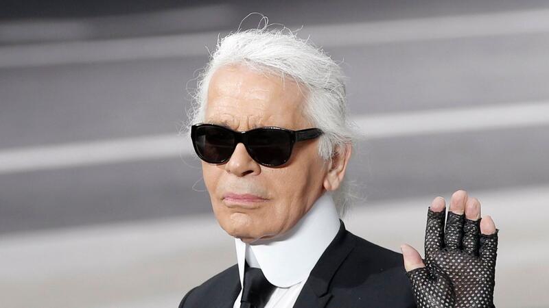 „1000-Teile-Puzzle“: Miniserie über Lagerfeld Karl Lagerfeld bestimmte mehr als ein halbes Jahrhundert lang die Mode mit - jetzt gibt es eine Serie über ihn.