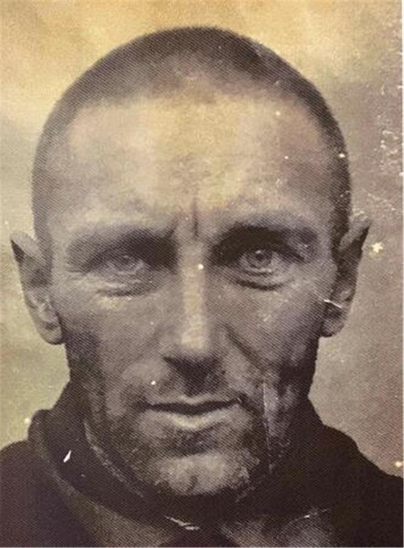 Karl Mählmann - ein Opfer der Euthanasie-Morde der Nazis. Er stammte aus Westerjork und starb am 5. Januar 1944 in der Landesheil- und Pflegeanstalt Pfafferode.