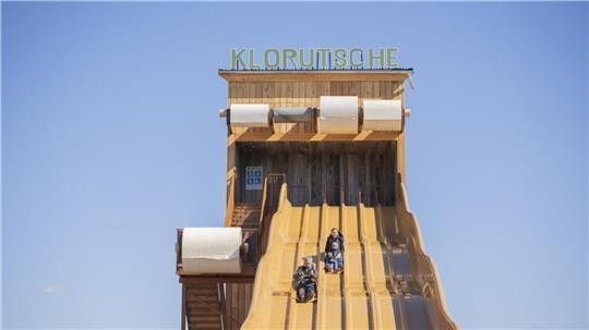 Karls Erlebnis-Dorf: Klo-Rutsche ist beste neue Attraktion Europas Karls Erlebnis-Dorf in Loxstedt überzeugte mit seiner Klo-Rutsche eine internationale Jury.
