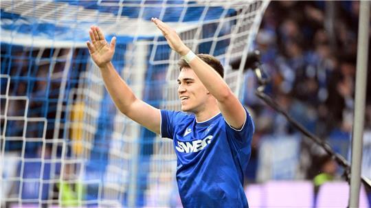 Karlsruhe jubelt spät - hier beim Ausgleich durch Marcel Beifus.