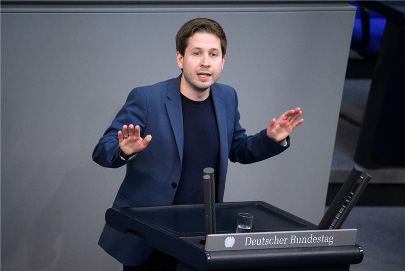 Kassiert SPD-Generalsekretär Kevin Kühnert wirklich 24.317,18 Euro pro Monat? Foto: dpa