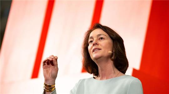 Katarina Barley schließt eine EU-Atombombe nicht aus.