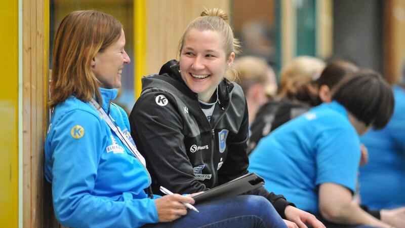 Katharina Filter und ihre frühere Torwarttrainerin Debbie Klijn stehen noch heute in Kontakt.